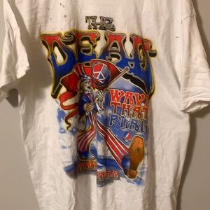 Wave that flag tour 2004 Grateful Dead tee